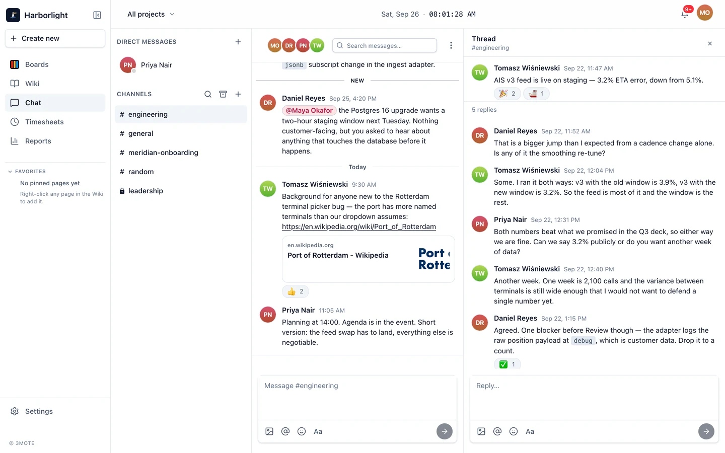 A 3mote chat channel with a thread open in the rail beside the message list